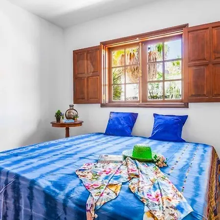 Willa Puerto Del Carmen Sleeps 14 With Pool Air Con And Wifi